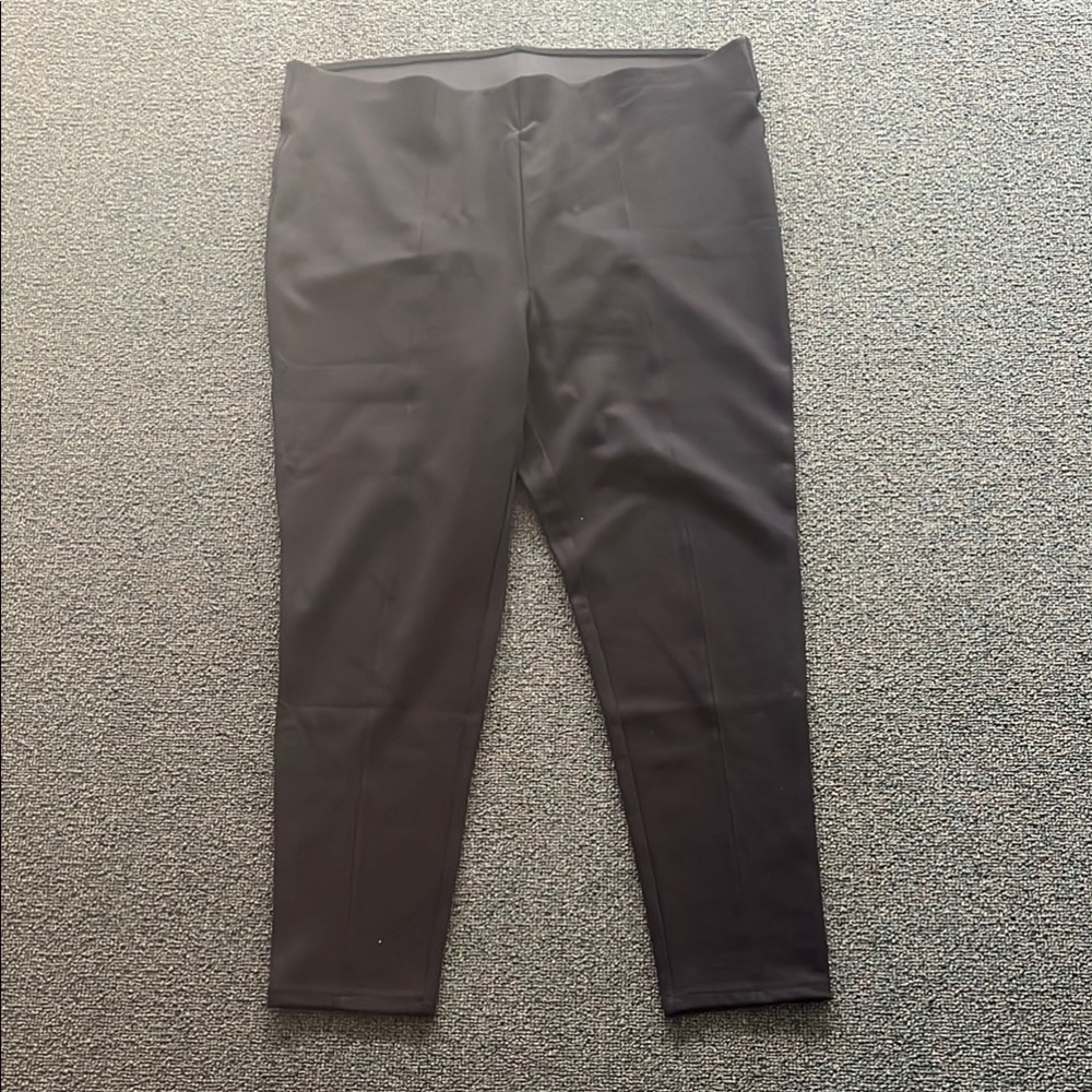 Plus size black Old Navy Stevie skinny pants